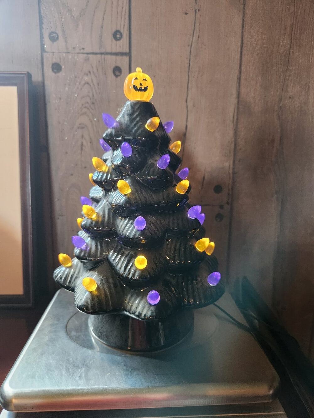 Halloween Ceramic Black Tree Pumpkin Jack-O-Lantern Topper Orange Purple Bulbs